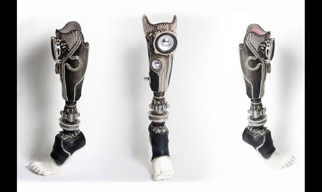 Three leg and foot prosthetics with a bionic and stereo design.
