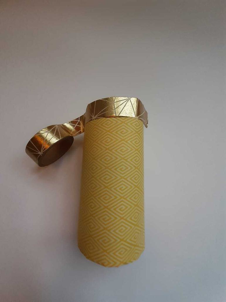 Materials required to create a birdwatching binoculars